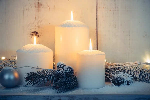 Velas cálidas de Navidad — Foto de Stock