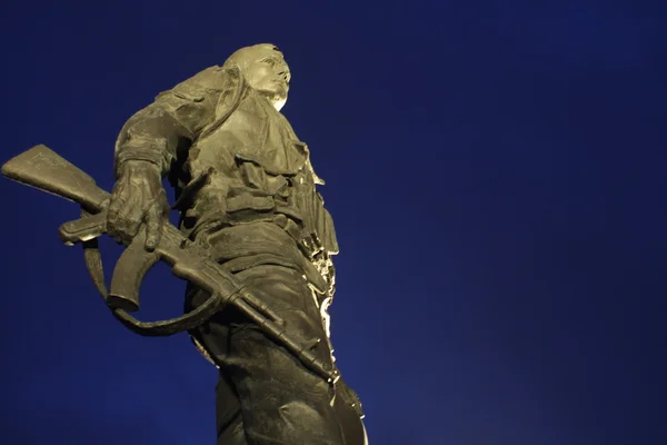 Monument van soldaten-internationalisten — Stockfoto