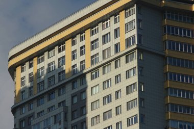 Moskova 'nın modern evi. Açık renkli, dokulu.