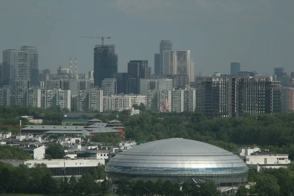 Stadt Moskau Krylatskoye Bezirk 2021 Ansicht Des Gebäudes Form Einer — Stockfoto