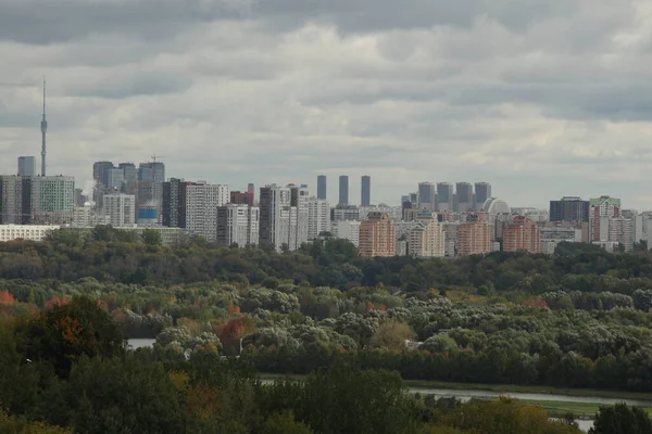 Moskova Şehri 2021 Krylatskoye Bölgesi Bulutlu Bir Gün Panorama — Stok fotoğraf