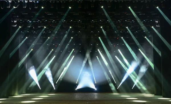 konser sahne