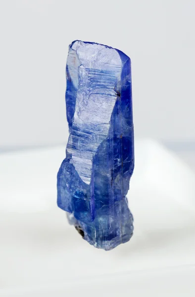 Tanzanite — Zdjęcie stockowe