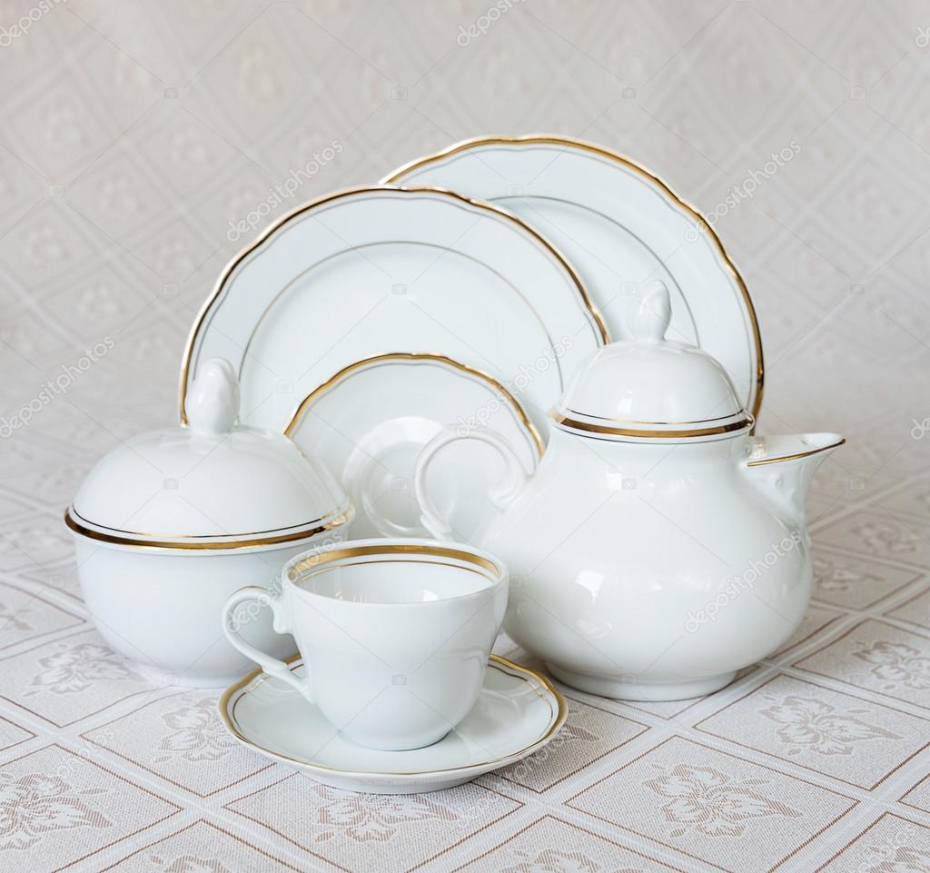 Dishes for tea drinking