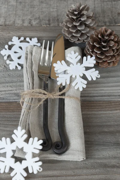 Mesa de Navidad con decoraciones —  Fotos de Stock