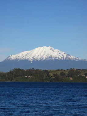 Volcan Calbuco & Lago Llanquihue, Puerto Varas, Şili 