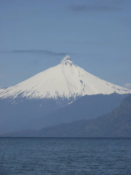 Volcan Punteagudo Lago Rupanco Cile — Foto Stock