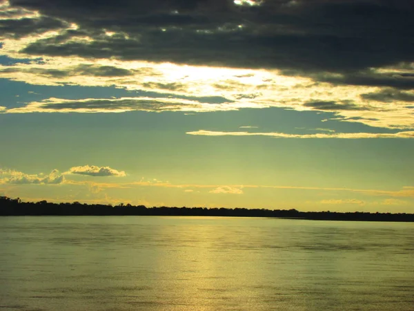 Céu Dia Pôr Sol Rio Ucayali Natureza Selva — Fotografia de Stock