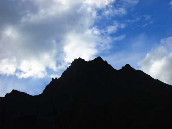 Górska Sylwetka Pisaq Cusco Peru Fotografia Przyrodnicza — Zdjęcie stockowe