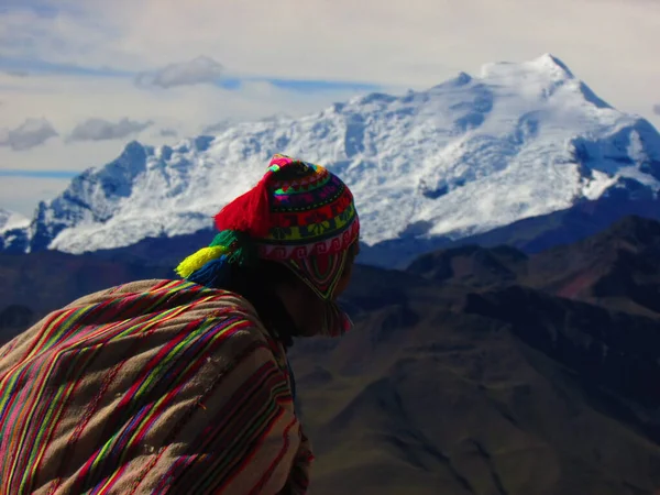 Quechua Uomo Montagna Arcobaleno Palcoyo Cusco Perù Foto Viaggio — Foto Stock