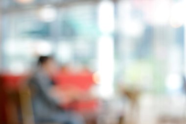 Kafede oturan insanlar görüntü bulanık arka plan