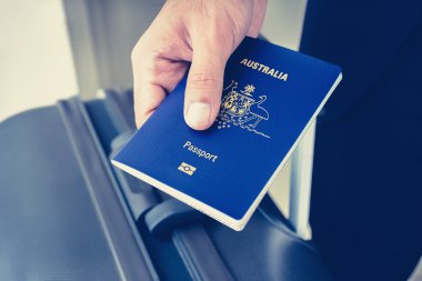 Pasaport veren el
