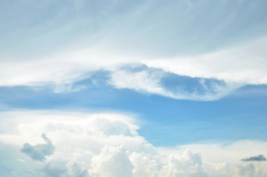 Gökyüzü ve Bulutlar