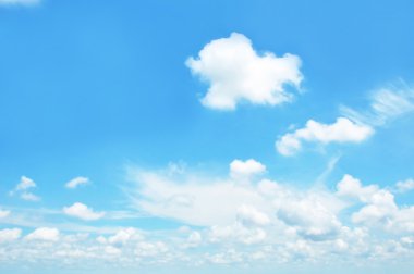 Gökyüzü ve Bulutlar