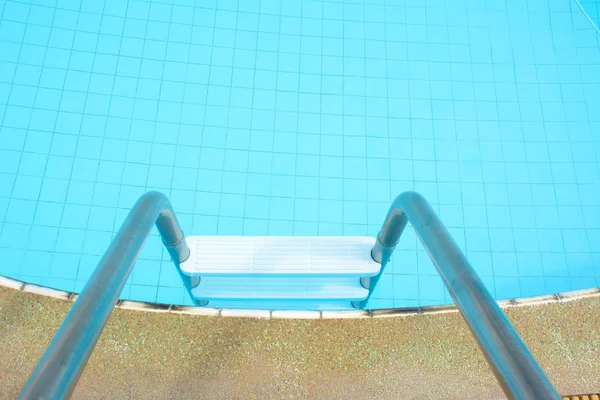 Zwembad laddder — Stockfoto