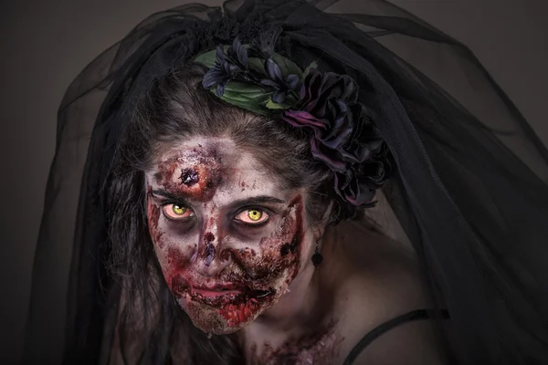 Zombie bride — Stock Photo, Image