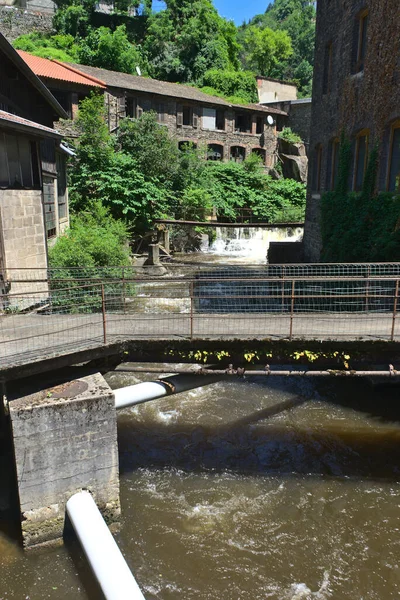 Stare Nieużywane Fabryki Thiers Wzdłuż Doliny Durolle Doliny Fabryk — Zdjęcie stockowe