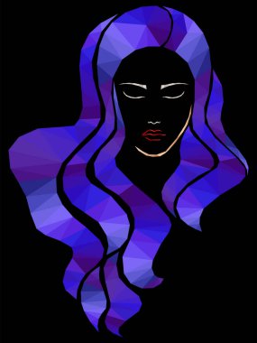 Saçları menekşe renginde, siyah arka planda izole edilmiş, pürüzsüz renk geçişi olan şehvetli ve güzel bir kadının mozaik yüzü.