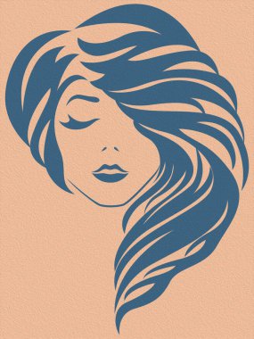 Kapalı gözlü, şık ve muhteşem saçlı, soyut ve çekici genç bayan, sessiz arka planda izole edilmiş bir resim.