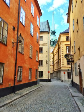 Eski Merkezi Stockholm renkli binalar