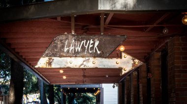 Sokak İmza Avukat Için Yön Yolu