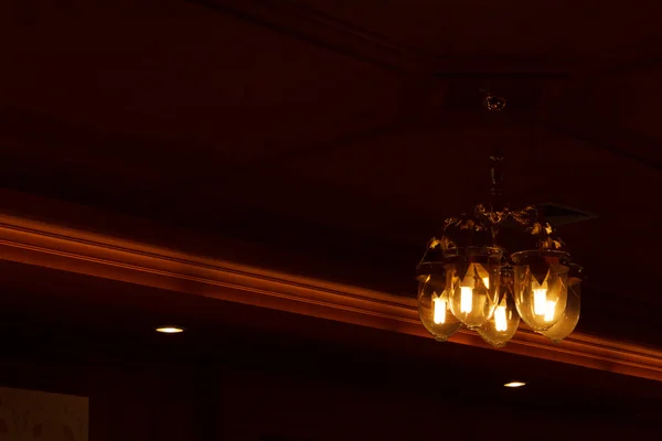 천장 빛 아름 다운 모양 — 스톡 사진