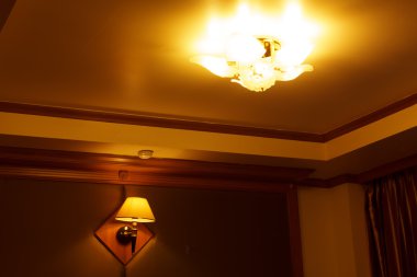 lambalar yatak odasında