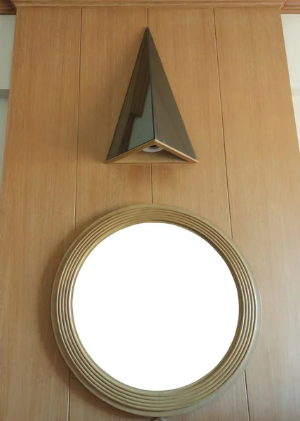 Lámparas y espejos — Foto de Stock