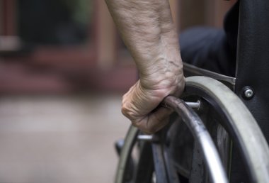 Tekerlekli sandalye portre