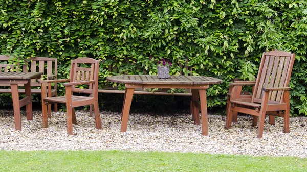 Garden table and chairs — Stock Photo, Image