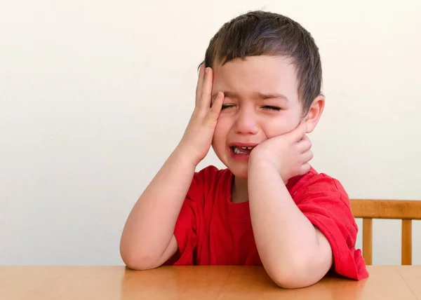 Niño llorón — Foto de Stock