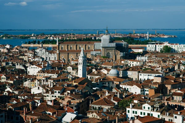Vue du dessus de Venise en Italie depuis le clocher Campanile — Photo