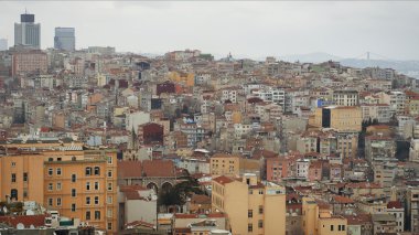Istanbul, Türkiye - 13 Mart 2012: Görünüm Istanbul (bölge Beyoğlu) Galata Kulesi, Türkiye