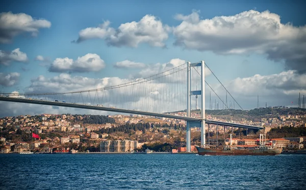Pont du Bosphore à Istanbul — Photo