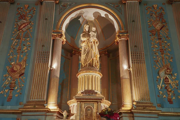 Interrior La Rochelle domkyrka Saint-Louis, Frankrike — Stockfoto