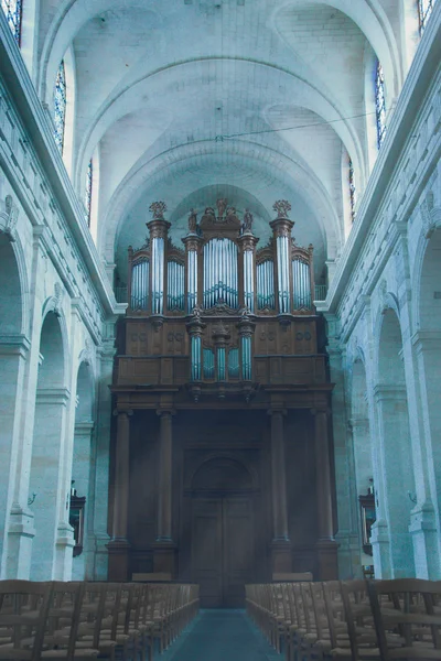 Interiér La Rochelle katedrála Saint-Louis — Stock fotografie