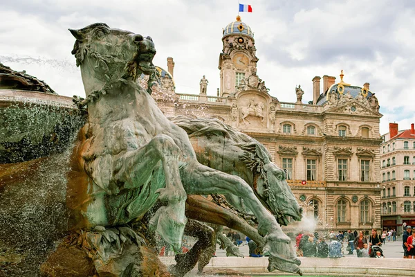 A Fonte Bartholdi em Lyon, França — Fotografia de Stock