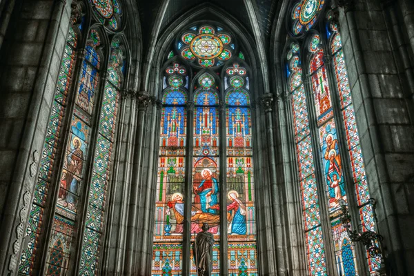 Innenausstattung der Basilika Saint Epvre in Nancy in Frankreich — Stockfoto