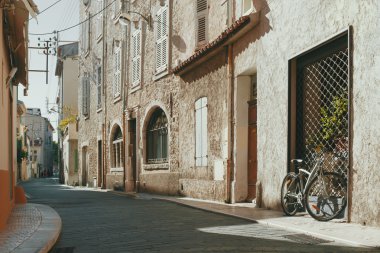 Sokak eski şehir Antibes Fransa