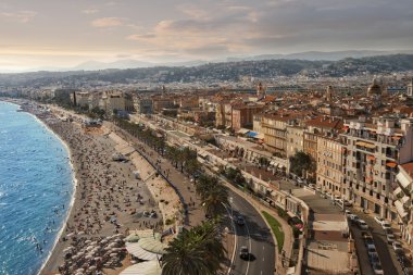 Beach Akdeniz, Cote d Azur, Nice, Fransa. Alpes Maritimes departmanı güzel başkentidir