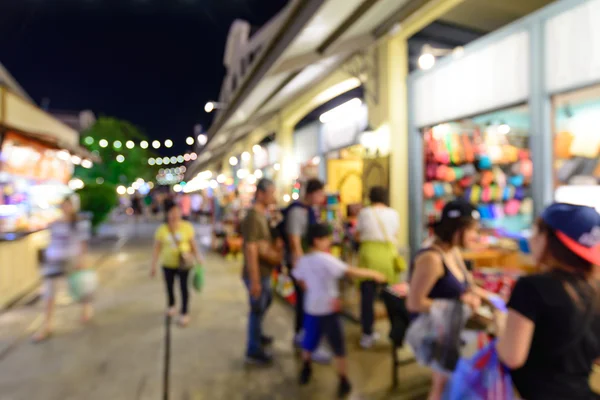 Gente Borrosa Está Compras Mercado Nocturno — Foto de Stock