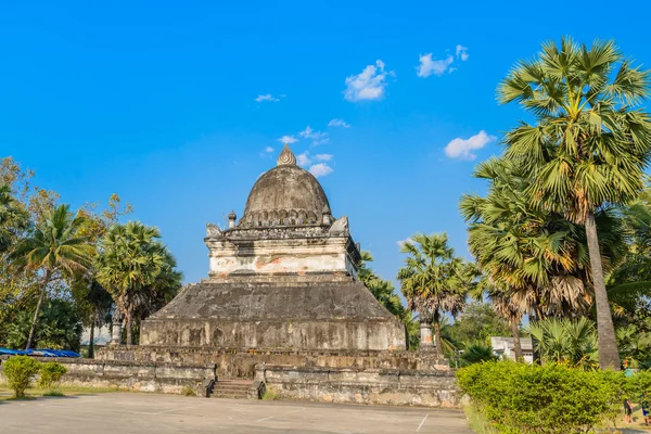 在 Wat Wisunarat (Wat Visoun)，琅勃拉邦，老挝，世界遗产地区 Pra 达马克莫. — 图库照片