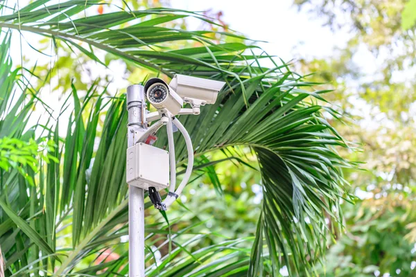 Cámara de seguridad para monitorear el lugar de viaje . —  Fotos de Stock