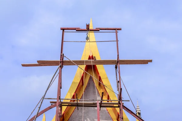 Thai temple under construction. — Stock Photo, Image