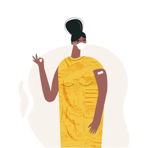 Mujer afroamericana después del concepto de vacunación Inyección de vacunas en brazo, hombro. Carácter femenino después de recibir la vacuna. Chica negra con máscara facial. Ilustración de dibujos animados vectoriales planos aislados en blanco — Archivo Imágenes Vectoriales