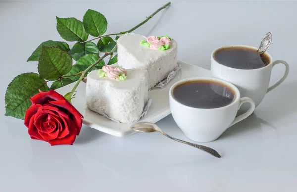 Café y pasteles corazones — Foto de Stock