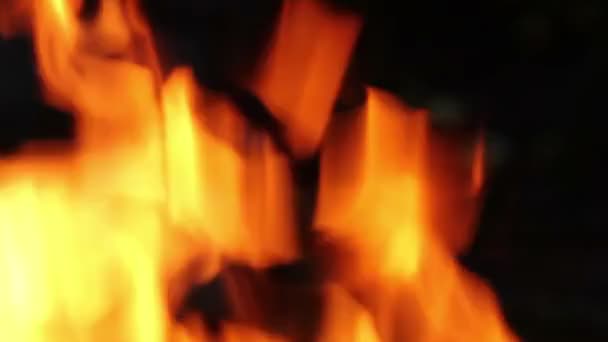 Flamme des Feuers Nahaufnahme. Flammeninferno — Stockvideo