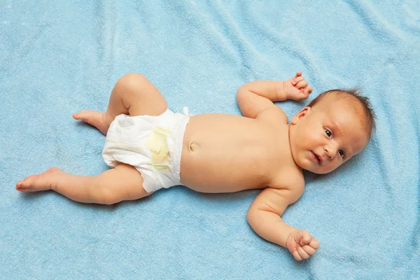 Baby with towel — Stock Photo, Image