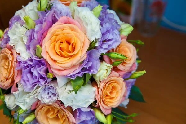 Bridal bouquet of roses close up shallow depth of field — Stock Photo, Image