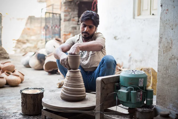 Potter en Udaipur, India — Foto de Stock